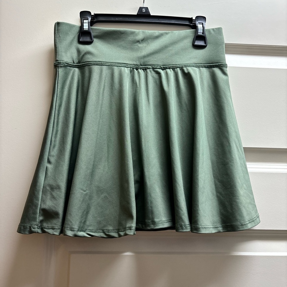 Green Mini Skater Skirt with Pleats